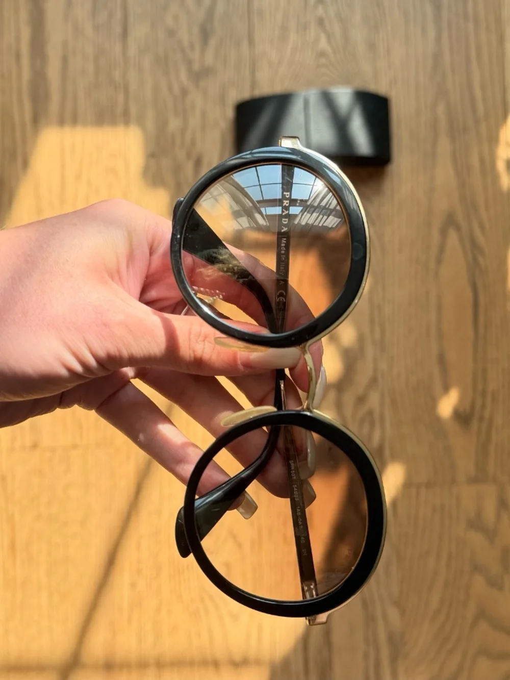 Prada - Prada Cinéma - Black Round Sunglasses